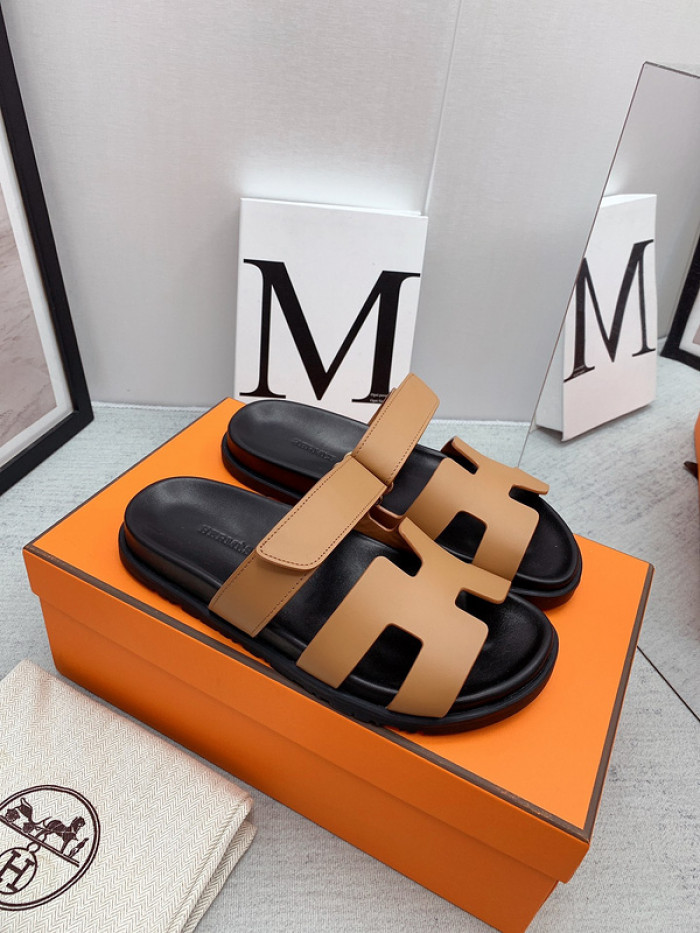 He*mes Slide CU526-2121