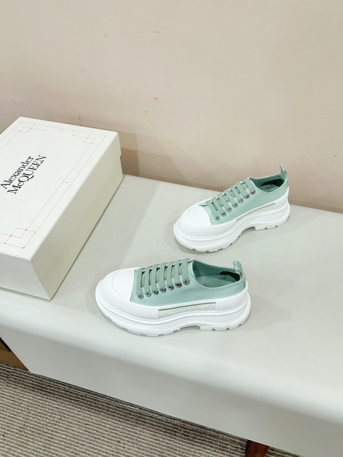 A1EXANDER M*QUEEN SNEAKERS WHGP7-105