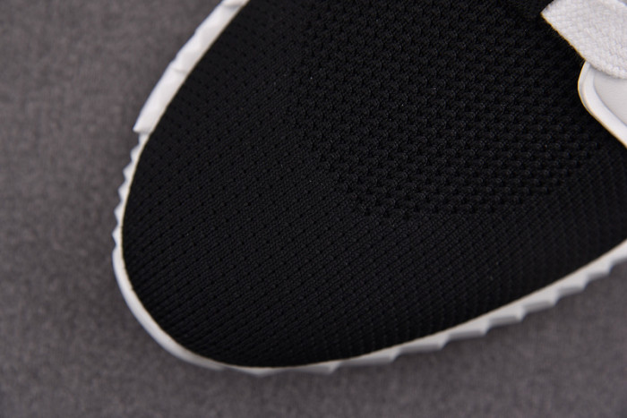 HER*MES SNEAKER HM1028-027