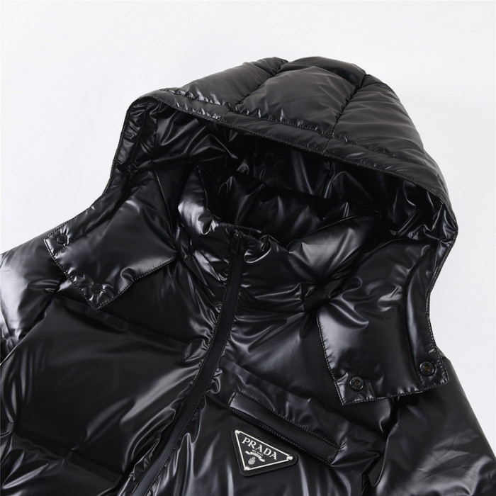PR mon0926-052