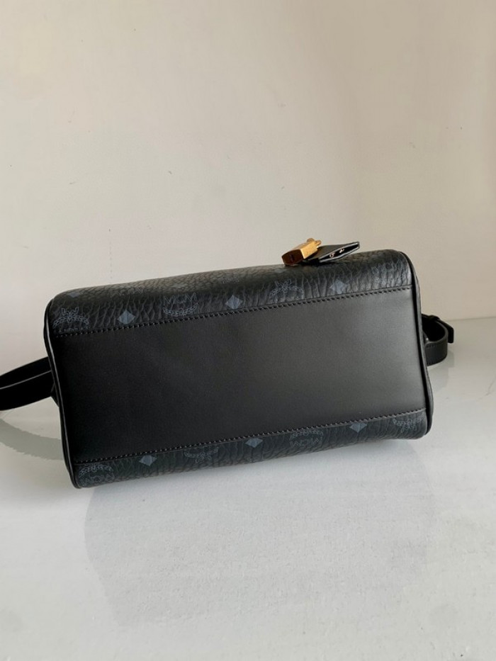 M*CM bag B0113-147