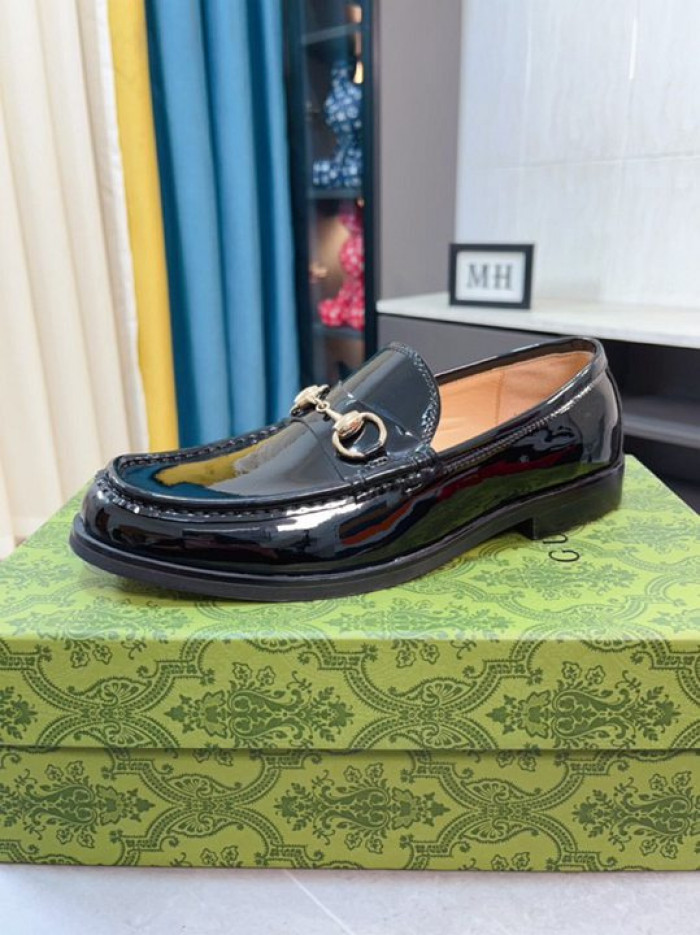 G*u*i1 loafers gu0613-073