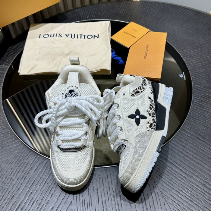 1V SNEAKERS 1V0425-163