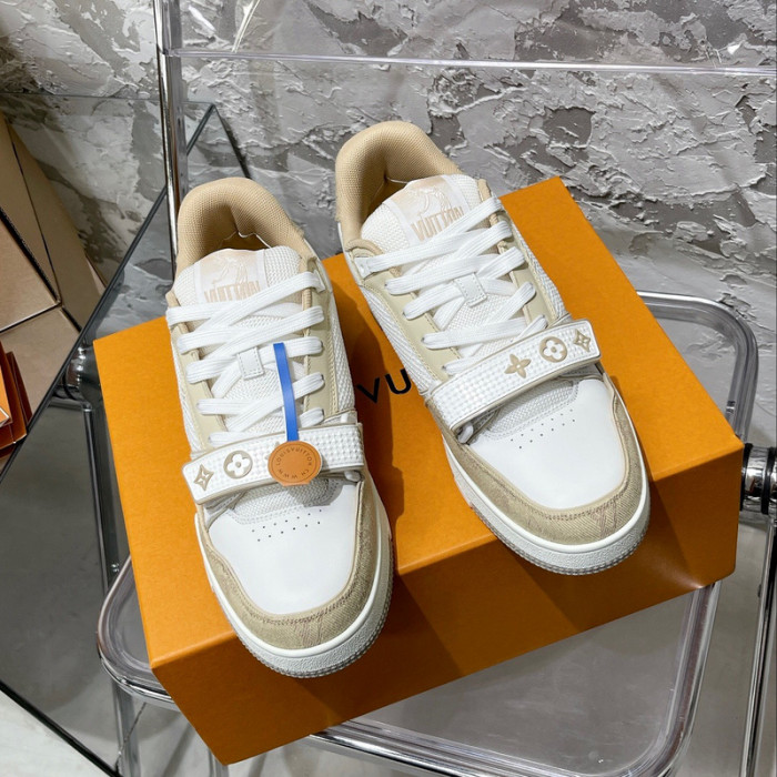 1V SNEAKERS 1V0425-193