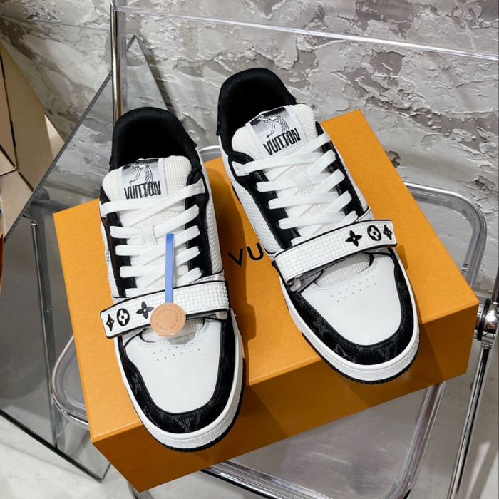 1V SNEAKERS 1V0425-195