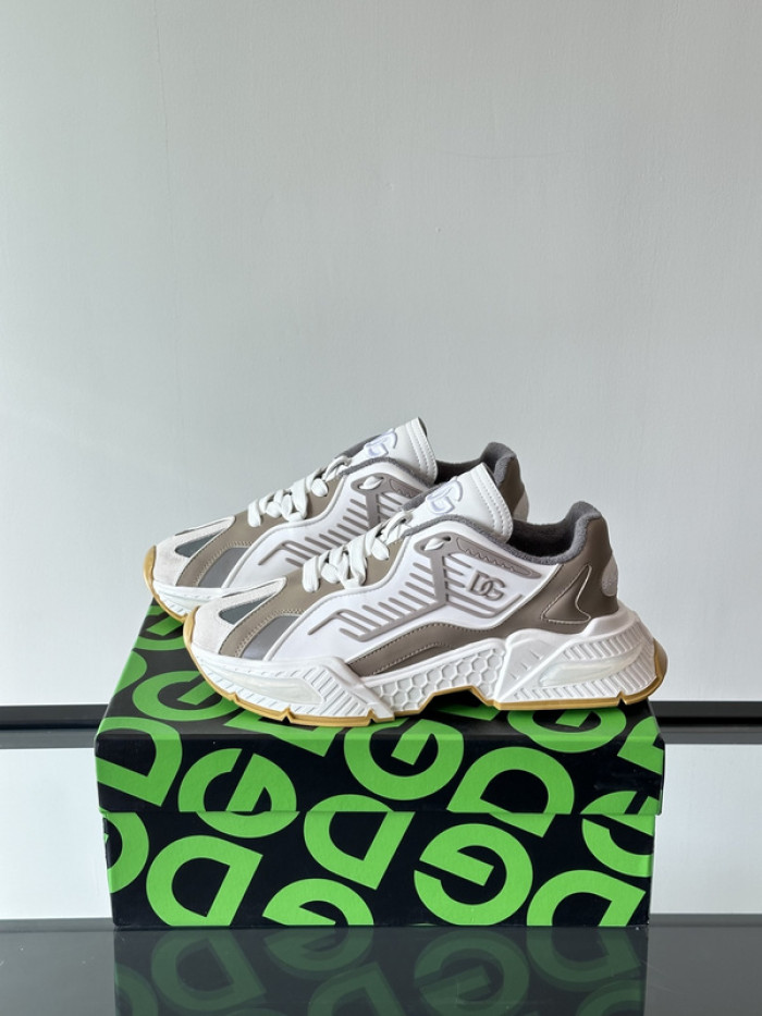 D.G. Sneakers DG210-195