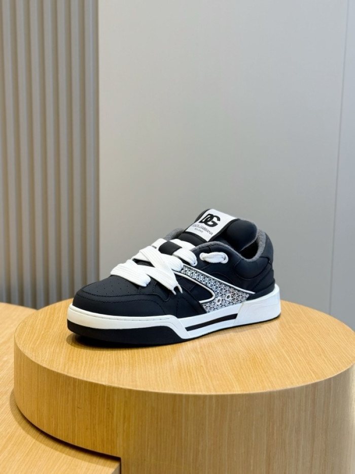 D.G. Sneakers DG210-271