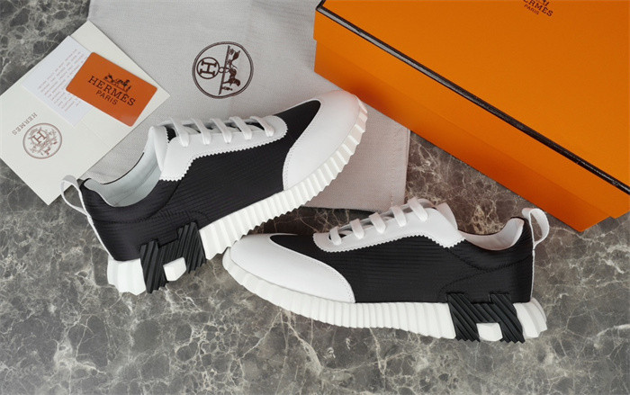 HER*MES SNEAKER HM1028-049