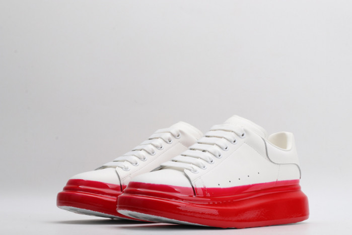 A1exa*der Mcqv*en SNEAKERS