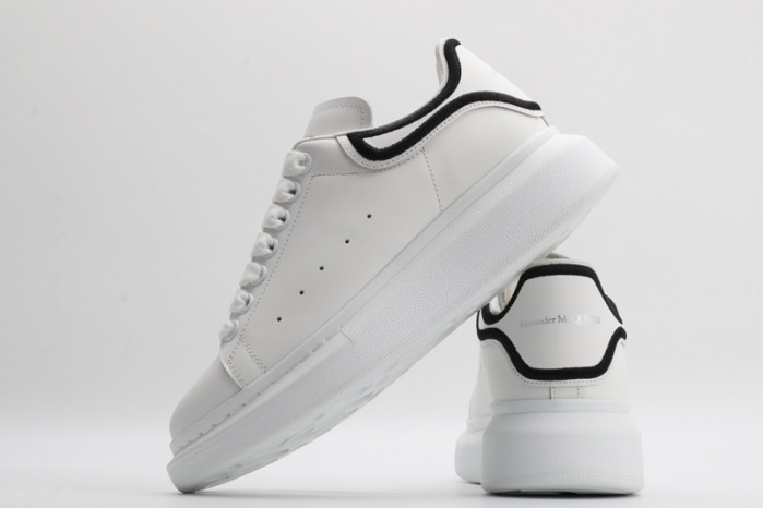 A1exa*der Mcqv*en SNEAKERS MC5563-061
