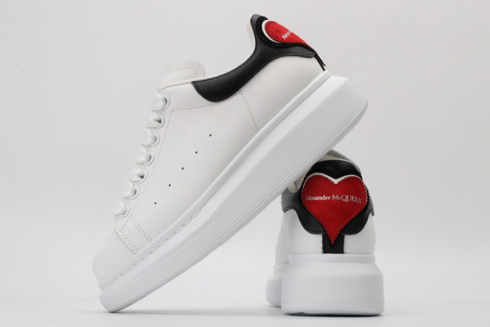 A1exa*der Mcqv*en SNEAKERS MC5563-067