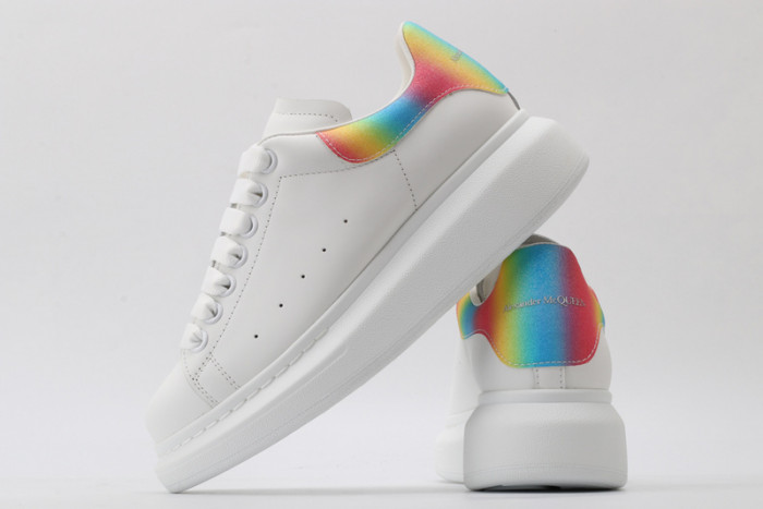 A1exa*der Mcqv*en SNEAKERS MC5563-070