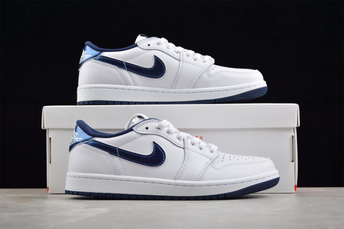 Air Jordan 1 Low 