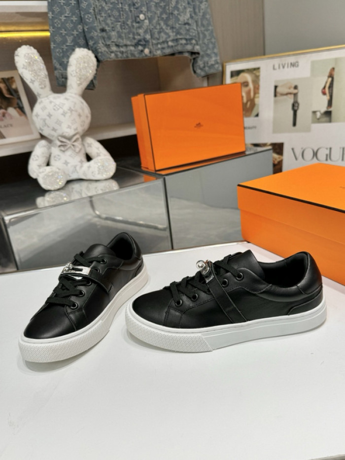 HER*MES SNEAKER HM1028-056