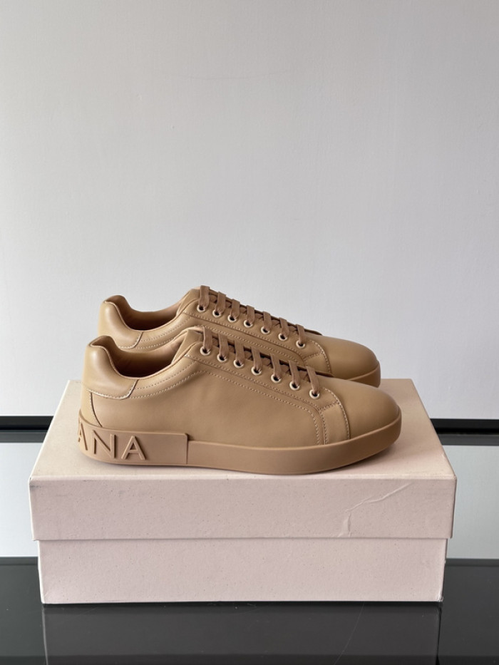 D.G. Sneakers DG210-179