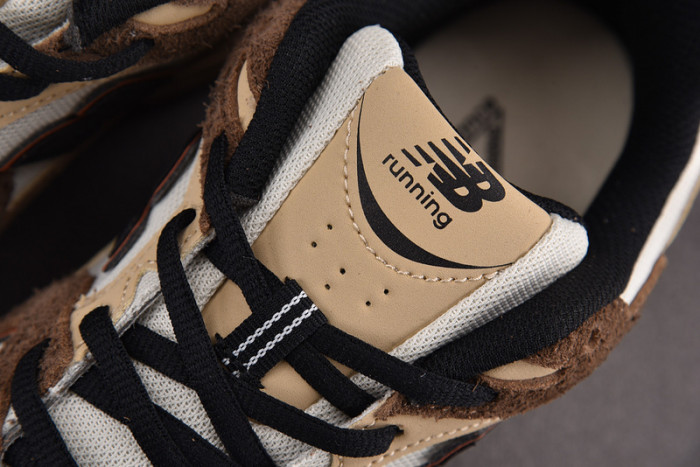 New Balance 530 