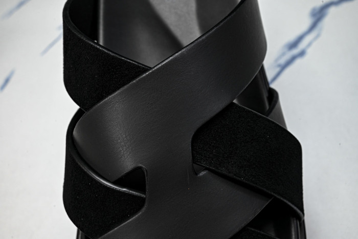 He*mes Slide CU526-2190