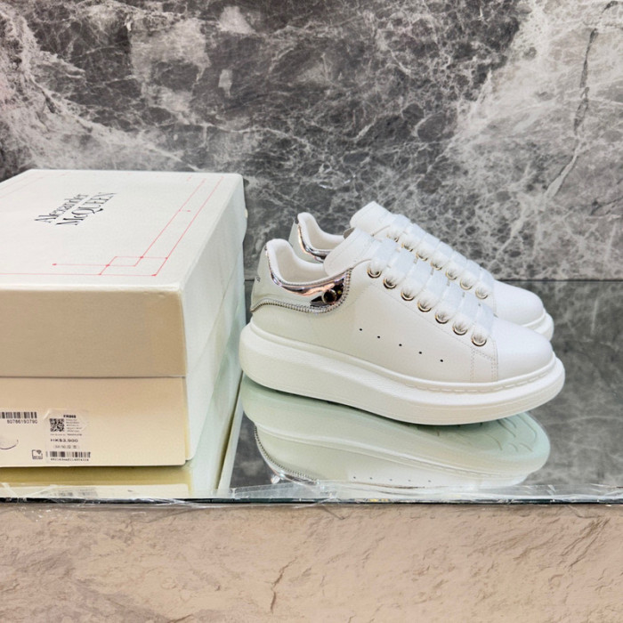 A1EXANDER M*QUEEN SNEAKERS WHGP7-104