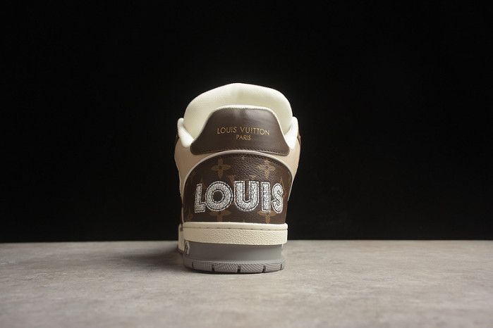 1V SNEAKERS 1V0425-226