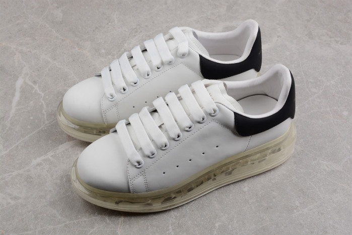 A1exa*der Mcqv*en SNEAKERS