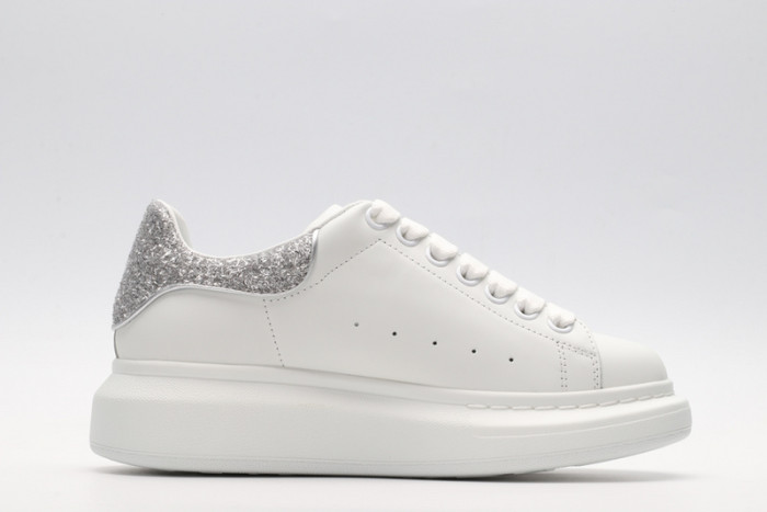 A1exa*der Mcqv*en SNEAKERS MC5563-047
