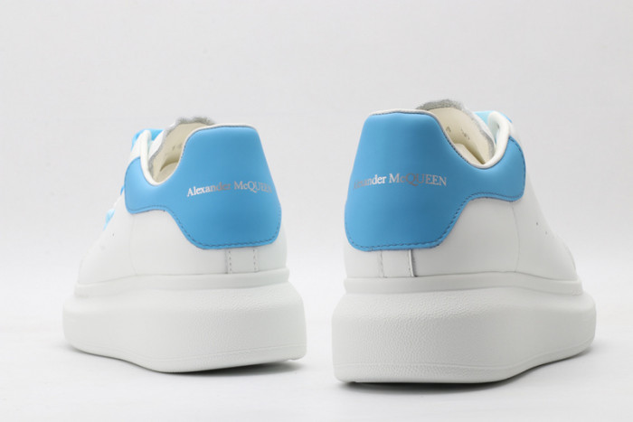 A1exa*der Mcqv*en SNEAKERS MC5563-074