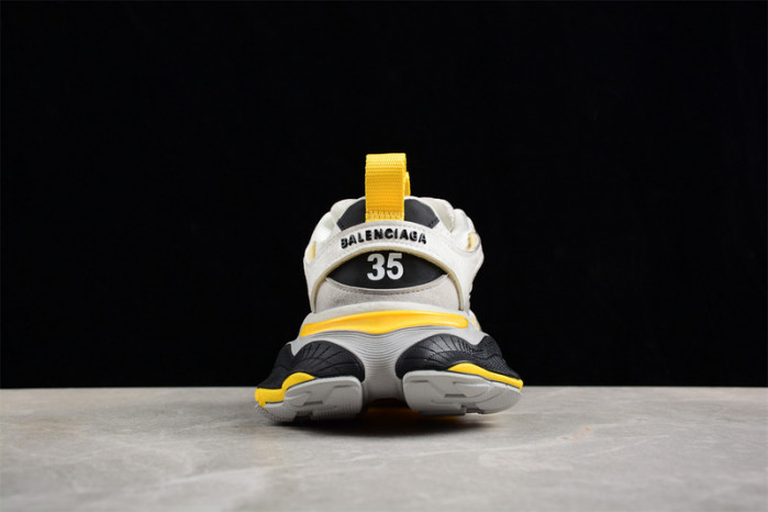 blcg cargo sneaker