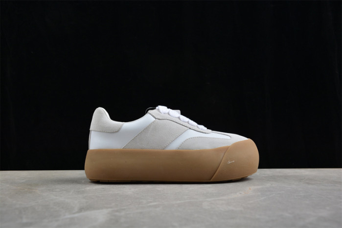 MM MM-052