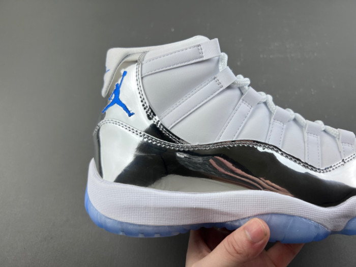 Air Jordan 11 Retro CT8012-140