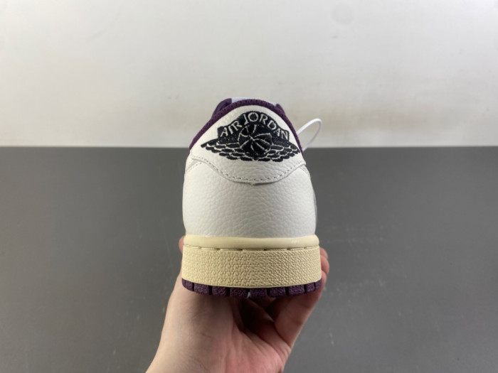 Travis Scott x Air Jordan 1 Low OG DZ4137-purple