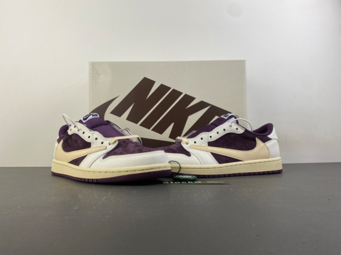 Travis Scott x Air Jordan 1 Low OG DZ4137-purple
