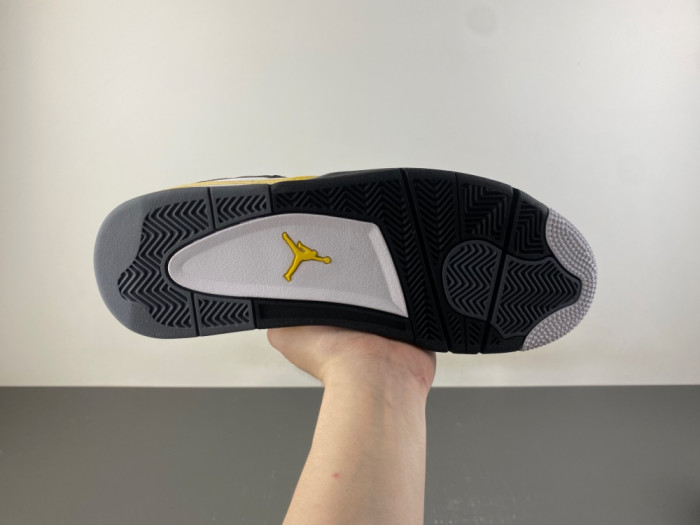 Air Jordan 4 “Tour Yellow” IO2463-102