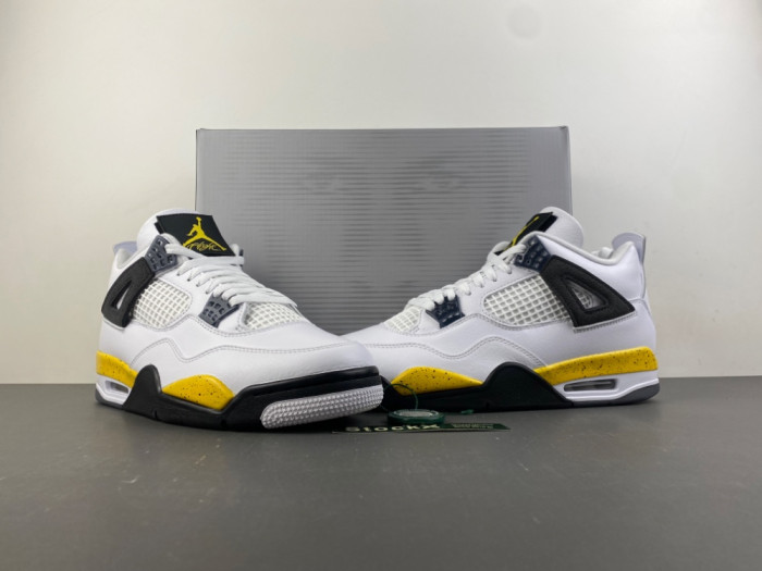 Air Jordan 4 “Tour Yellow” IO2463-102