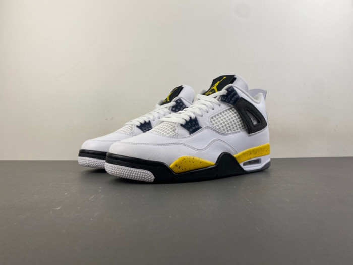 Air Jordan 4 “Tour Yellow” IO2463-102