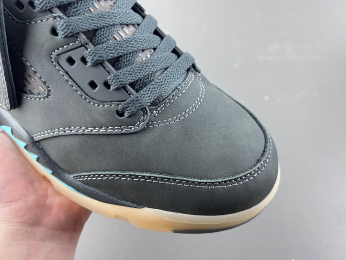 SoleFly x Air Jordan 5 IU0734-001