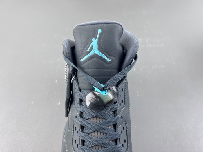 SoleFly x Air Jordan 5 IU0734-001
