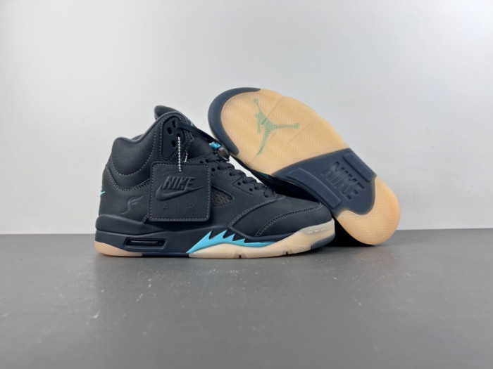 SoleFly x Air Jordan 5 IU0734-001