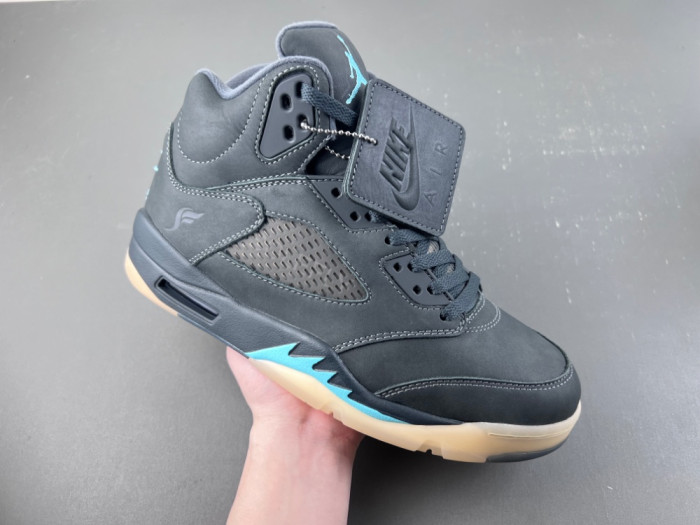 SoleFly x Air Jordan 5 IU0734-001