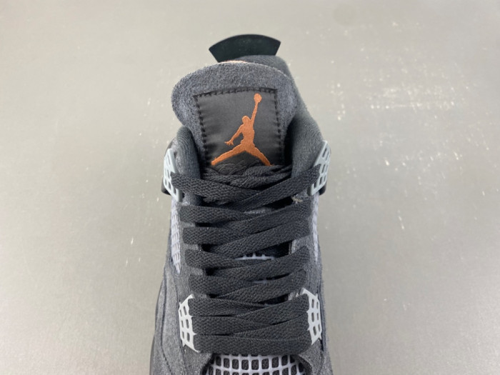 Air Jordan 4 “London” IV6048-001